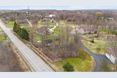 11275 Woodie Glen Drive, Chardon, OH 44024 - Photo 46