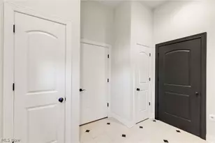 39489 Tudor Dr, Willoughby, OH 44094 - Photo 32