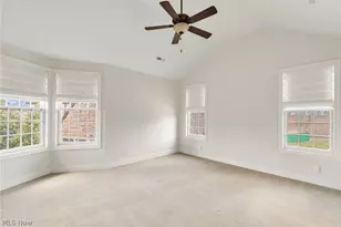 39489 Tudor Dr, Willoughby, OH 44094 - Photo 22