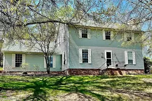 350 W Wildwood Dr, Parkersburg, WV 26101 - Photo 2