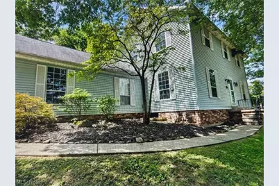 350 W Wildwood Drive, Parkersburg, WV 26101 - Photo 1
