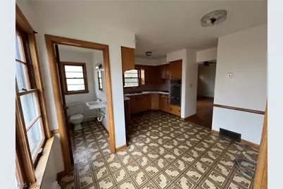 462 Moody Street, Akron, OH 44305 - Photo 6