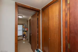 299 Inwood Blvd, Avon Lake, OH 44012 - Photo 16