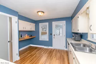 299 Inwood Blvd, Avon Lake, OH 44012 - Photo 8