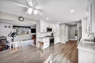 29136 Norman Ave, Wickliffe, OH 44092 - Photo 10