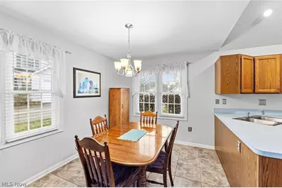 1660 Chapman Way, Grandview Heights, OH 44147 - Photo 6