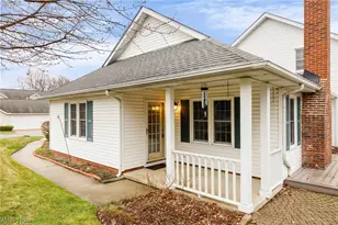 1660 Chapman Way, Grandview Heights, OH 44147 - Photo 2