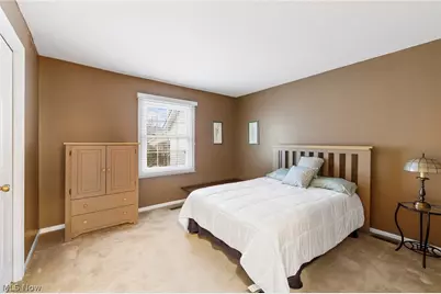 1660 Chapman Way, Grandview Heights, OH 44147 - Photo 14