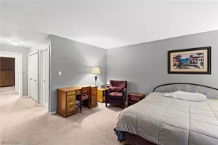 1660 Chapman Way, Grandview Heights, OH 44147 - Photo 18