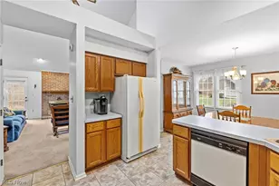 1660 Chapman Way, Grandview Heights, OH 44147 - Photo 4