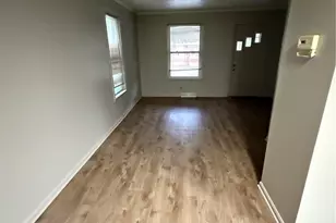 665 Devitt Ave, Campbell, OH 44405 - Photo 6