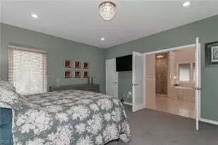 11565 Robin Wood Ln, Chagrin Falls, OH 44023 - Photo 16