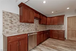 11565 Robin Wood Ln, Chagrin Falls, OH 44023 - Photo 36