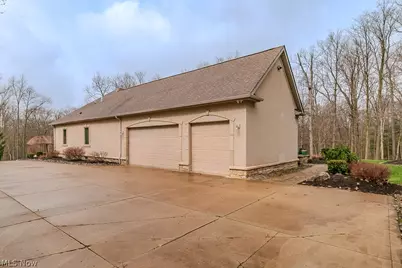 11565 Robin Wood Lane, Chagrin Falls, OH 44023 - Photo 46