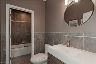 11565 Robin Wood Ln, Chagrin Falls, OH 44023 - Photo 30