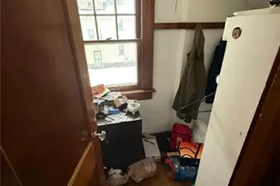 325 Beechwood Dr, Akron, OH 44320 - Photo 16