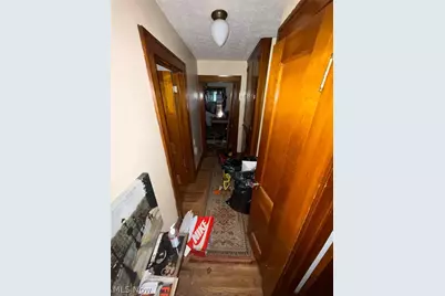 325 Beechwood Drive, Akron, OH 44320 - Photo 6