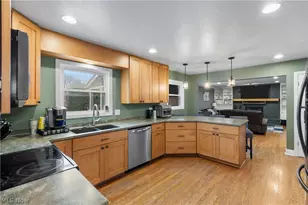 417 Forest Ln, Wadsworth, OH 44281 - Photo 10