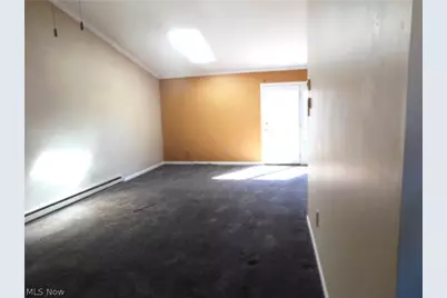 5326 Millcreek Boulevard #A-4, Brunswick Hills, OH 44212 - Photo 6