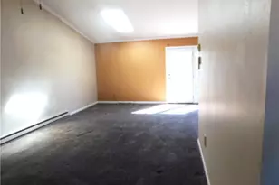 5326 Millcreek Blvd, Brunswick Hills, OH 44212 - Photo 6