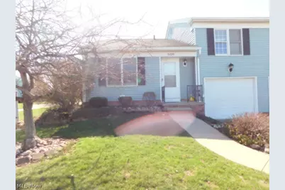 5326 Millcreek Boulevard #A-4, Brunswick Hills, OH 44212 - Photo 1