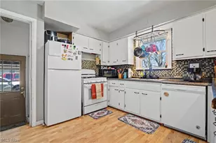 1926 Brandon Ave, Youngstown, OH 44514 - Photo 4