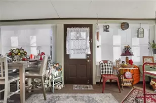 1237 McIntosh Ave, Akron, OH 44314 - Photo 10