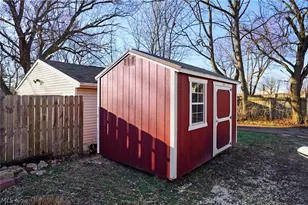 1237 McIntosh Ave, Akron, OH 44314 - Photo 6