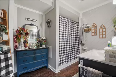 1237 McIntosh Avenue, Akron, OH 44314 - Photo 26