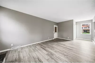 6977 Grace Drive, Olmsted Twp, OH 44138 - Photo 14