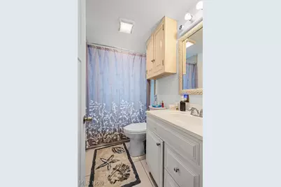 442 Fenton Avenue NE, Canton, OH 44704 - Photo 12