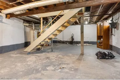 442 Fenton Avenue NE, Canton, OH 44704 - Photo 38