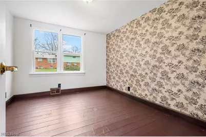 442 Fenton Avenue NE, Canton, OH 44704 - Photo 26