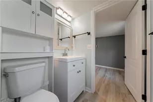 2745 Rockefeller Rd, Willoughby Hills, OH 44092 - Photo 20