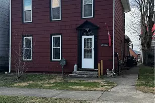 46 S Crawford St, Millersburg, OH 44654 - Photo 2