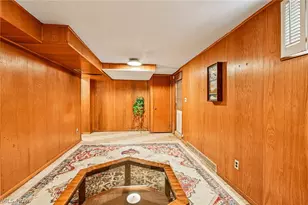 508 Clearbrook Dr, Akron, OH 44313 - Photo 22