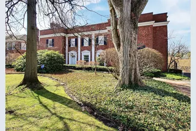 2710 Chesterton Road, Huber Heights, OH 44122 - Photo 1