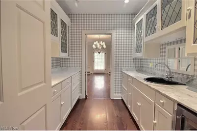 2710 Chesterton Road, Huber Heights, OH 44122 - Photo 10