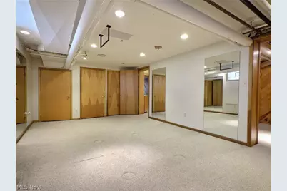 2710 Chesterton Road, Huber Heights, OH 44122 - Photo 16