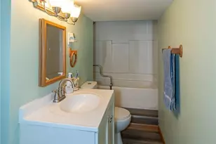 145 Pearl St, Amherst, OH 44001 - Photo 32