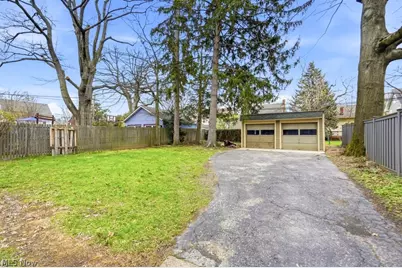 2209 Lamberton Road, Cleveland Heights, OH 44118 - Photo 32