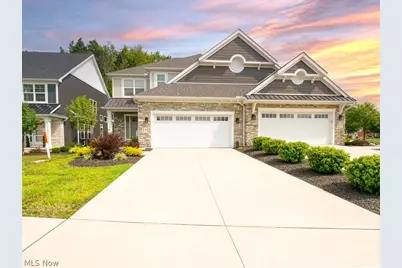 143 Town Centre Drive, Grandview Heights, OH 44147 - Photo 1