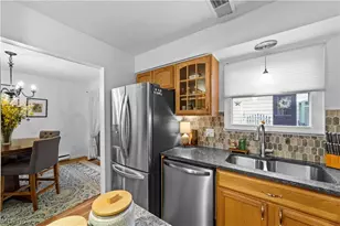 8228 Deepwood Blvd, Mentor, OH 44060 - Photo 16