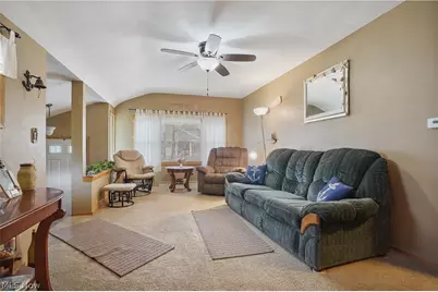 1524 24th Street NW, Canton, OH 44709 - Photo 8