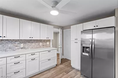 3931 Olive Avenue, Shadyside, OH 43947 - Photo 14