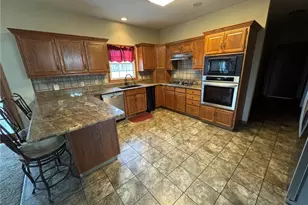 1965 Augusta Dr SE, Massillon, OH 44646 - Photo 8