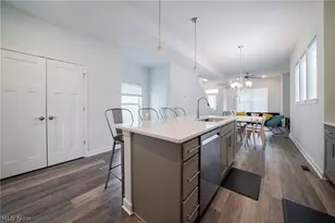 12027 Wade Park Ave, Loveland, OH 44106 - Photo 14