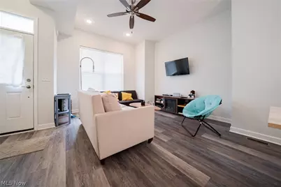 12027 Wade Park Avenue, Loveland, OH 44106 - Photo 6