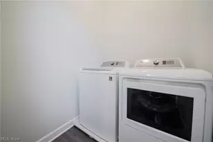 12027 Wade Park Ave, Loveland, OH 44106 - Photo 16