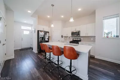 12101 Wade Park Avenue, Loveland, OH 44106 - Photo 14